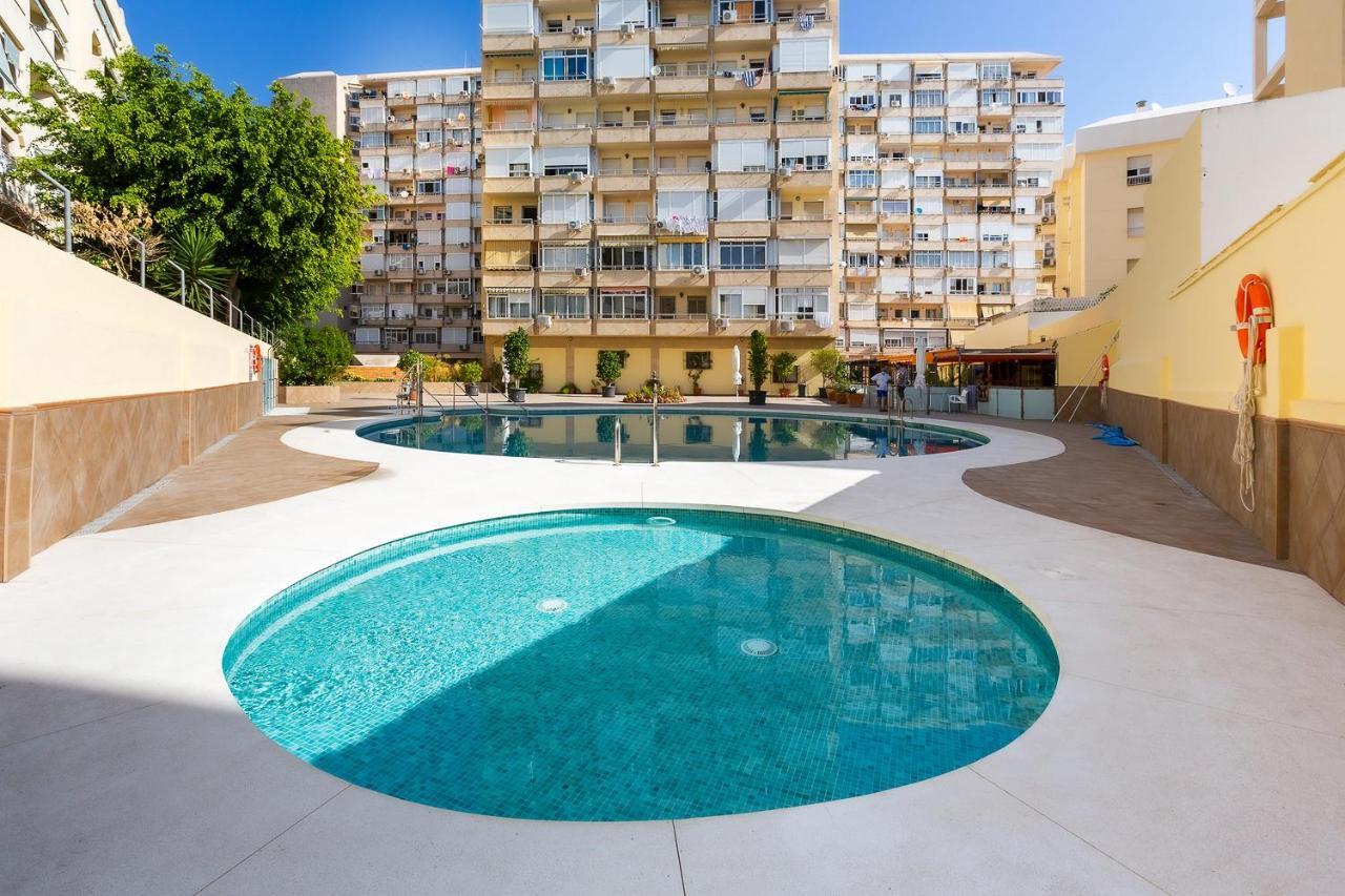 Ver853 - Estudio Con Terraza Vistas Al Mar, Piscina, Playa, Centro Torremolinos Bagian luar foto
