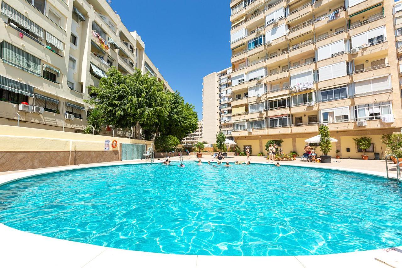 Ver853 - Estudio Con Terraza Vistas Al Mar, Piscina, Playa, Centro Torremolinos Bagian luar foto